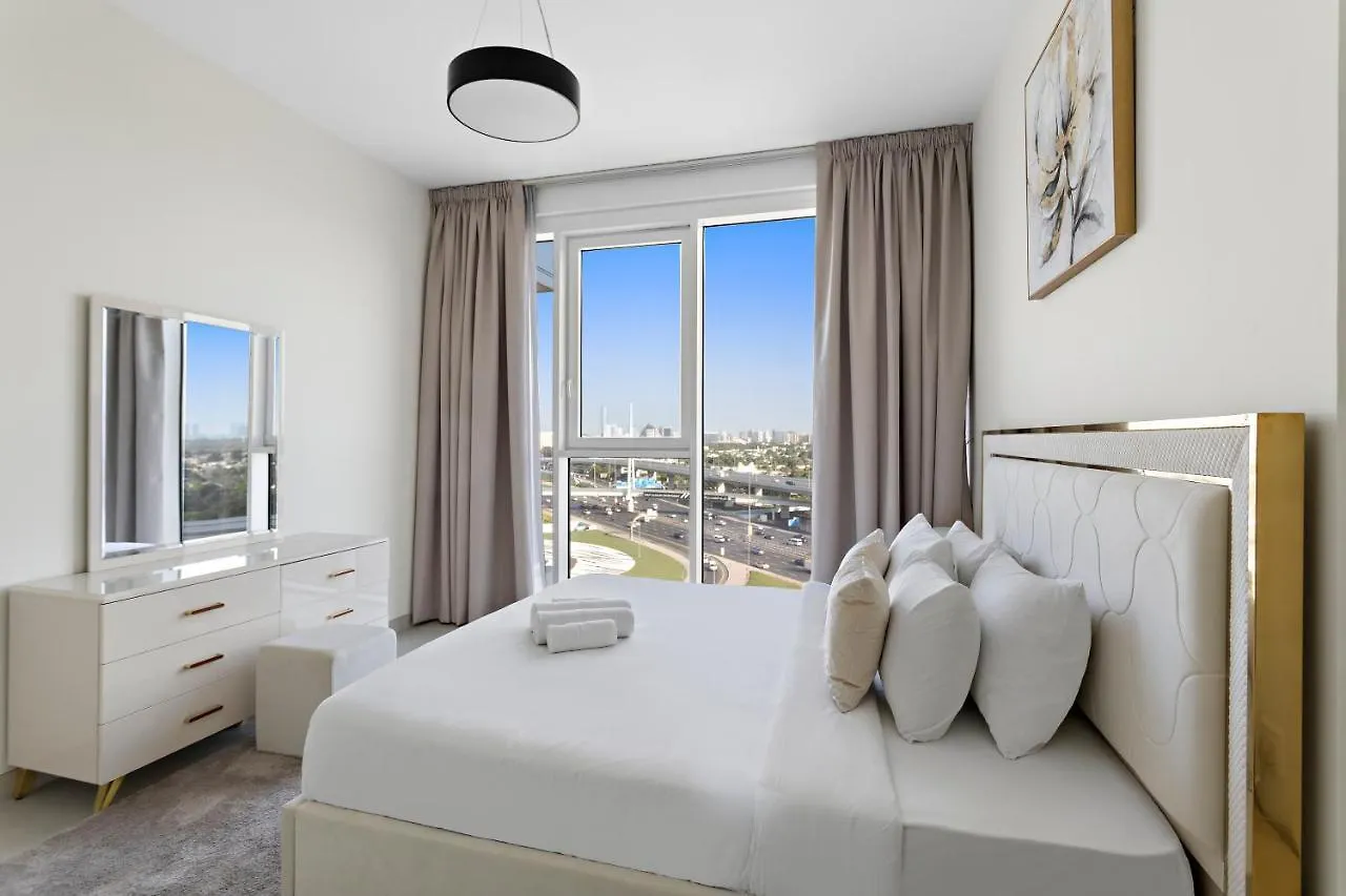 Luxury 1Br Apt With Pool, Gym, Parking & Fast Wifi Dubai 0*,  United Arab Emirates