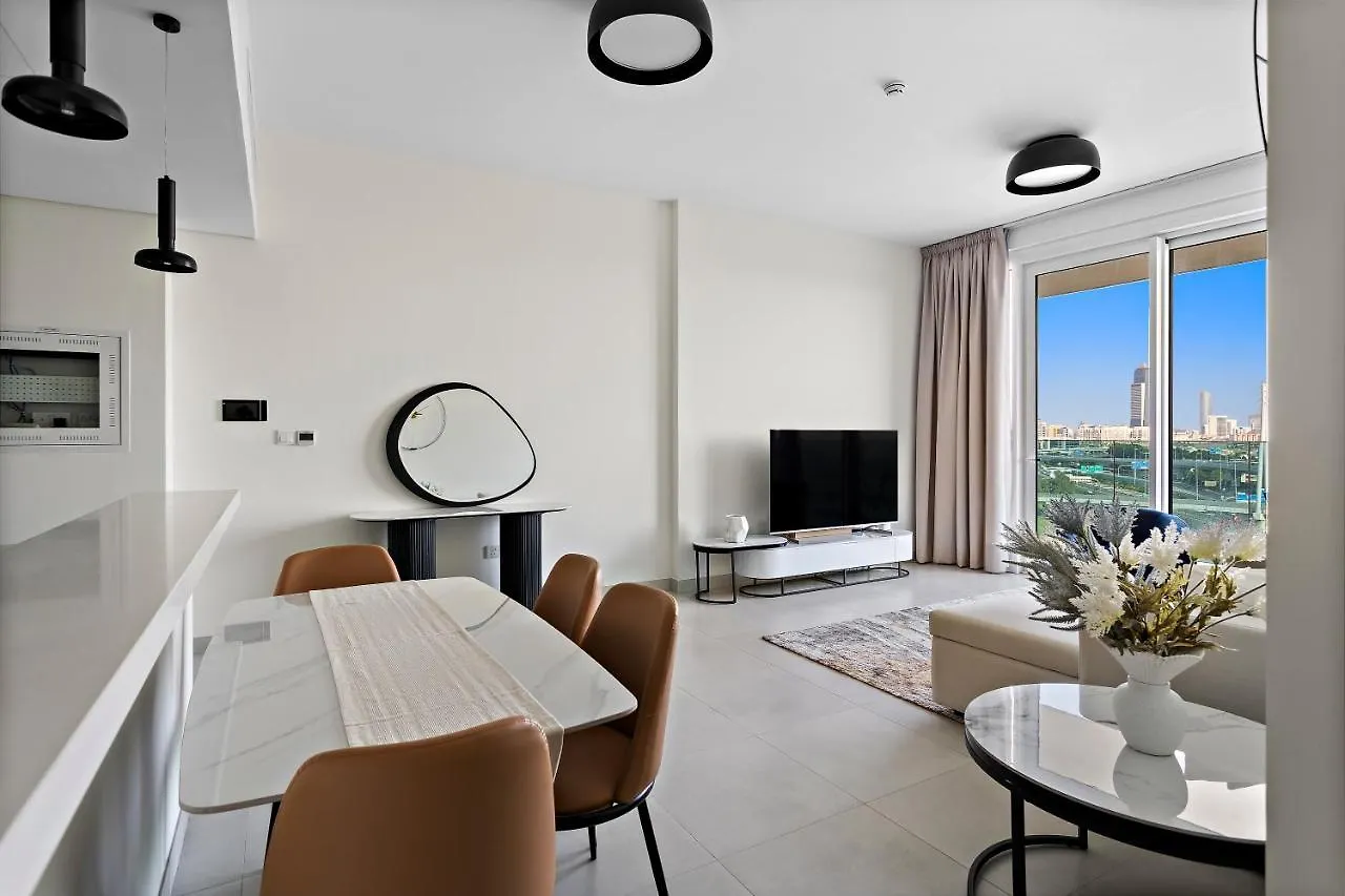 Apartment Luxury 1Br Apt With Pool, Gym, Parking & Fast Wifi Dubai